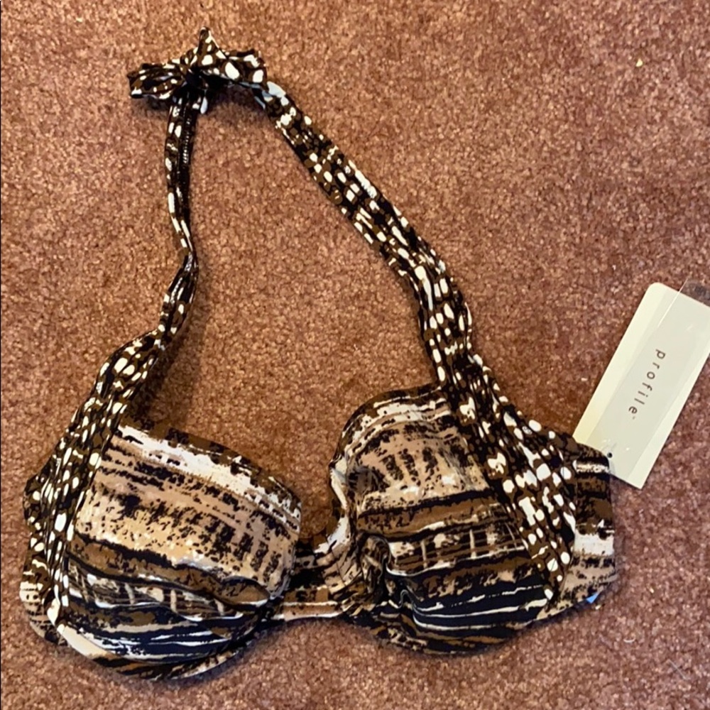 NWT. Profile 36d halter bikini top